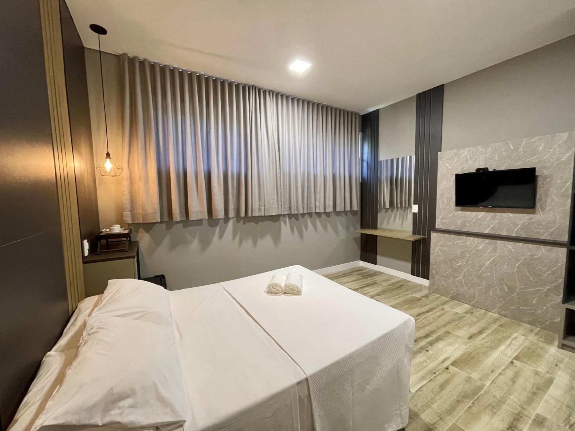 גראמדו Eleganz Suites Exclusive Centro מראה חיצוני תמונה