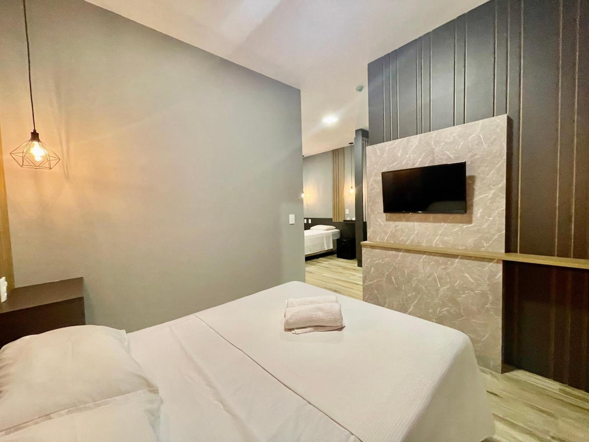 גראמדו Eleganz Suites Exclusive Centro מראה חיצוני תמונה