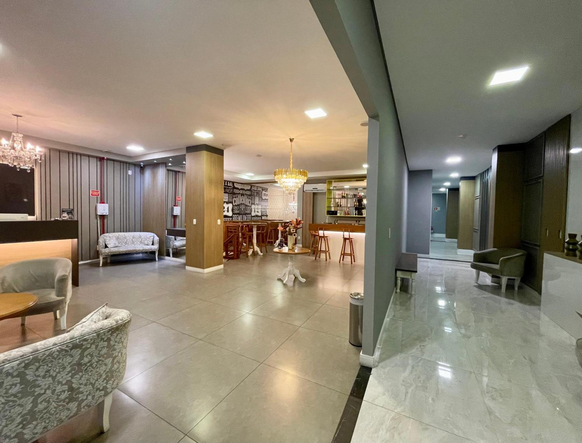 גראמדו Eleganz Suites Exclusive Centro מראה חיצוני תמונה